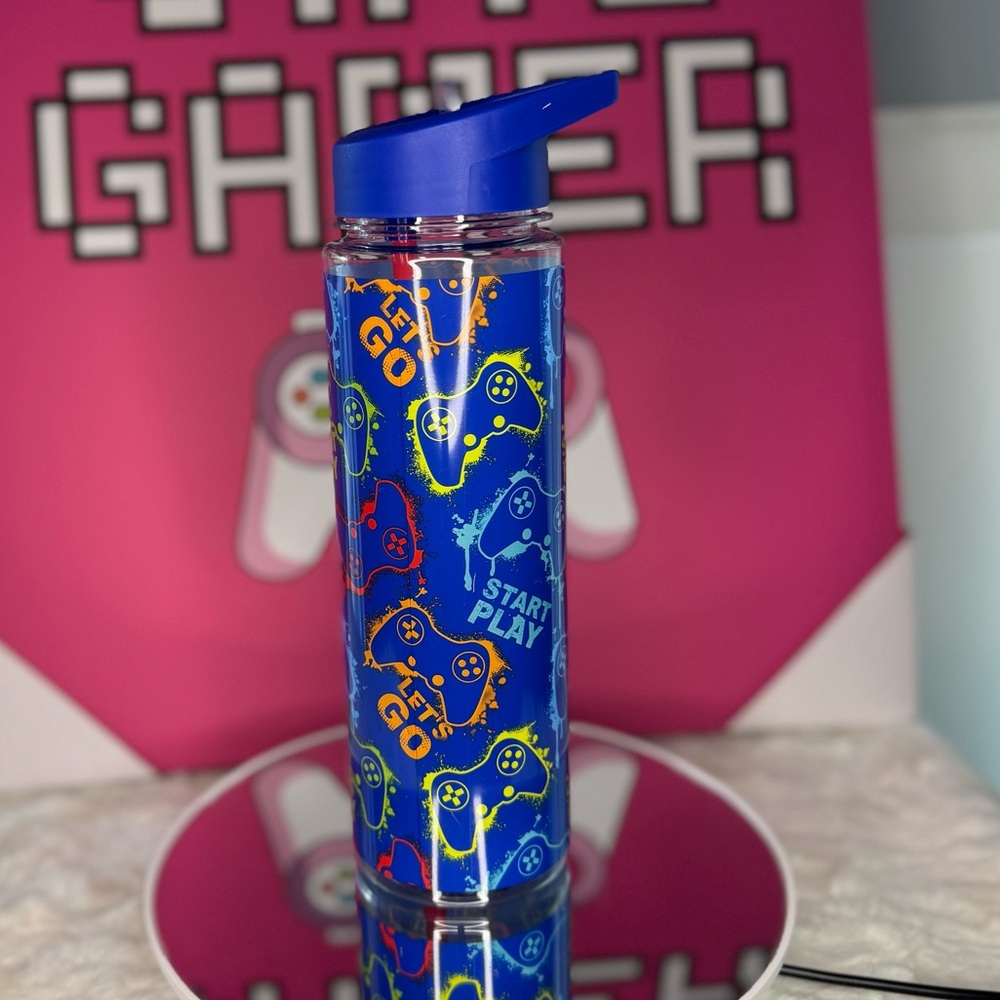 “Start Play” gaming designs, Cold Water Bottle, blue w/blue lid and straw, 25oz